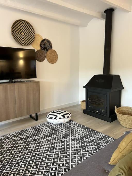 Cal Moline 2 Apartment *